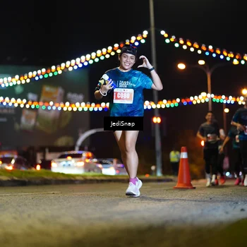 Runner Photo 4434764