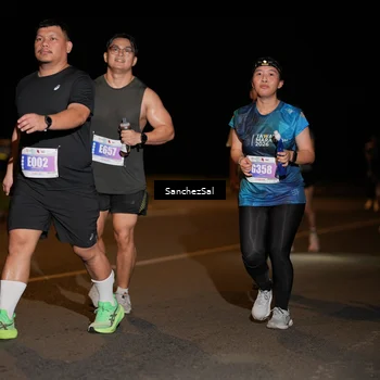 Runner Photo 4434800