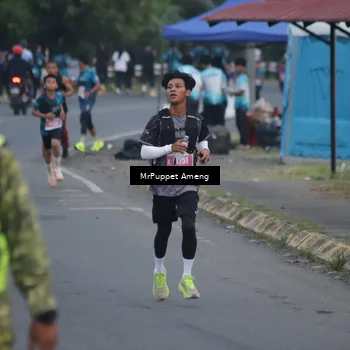 Runner Photo 4434816
