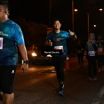 Runner Photo 4434843