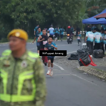 Runner Photo 4434874