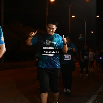 Runner Photo 4435058