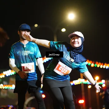 Runner Photo 4435059
