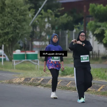 Runner Photo 4435098