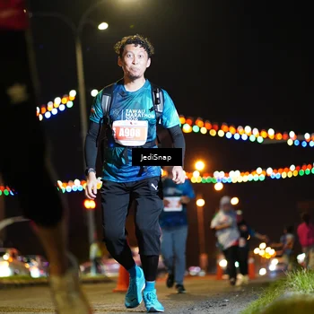 Runner Photo 4435197