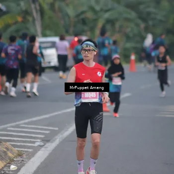 Runner Photo 4435263