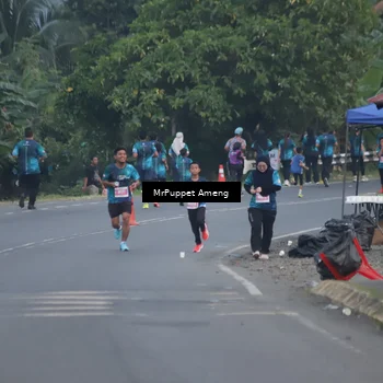 Runner Photo 4435421