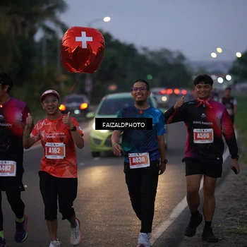 Runner Photo 4435450