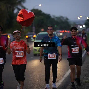 Runner Photo 4435479