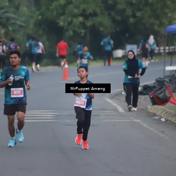 Runner Photo 4435496