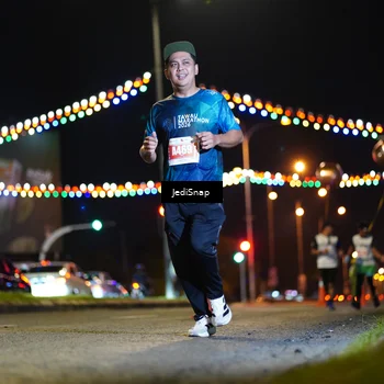 Runner Photo 4435532