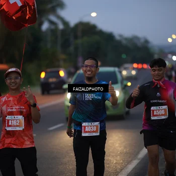 Runner Photo 4435545