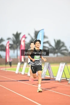 Runner Photo 4435560