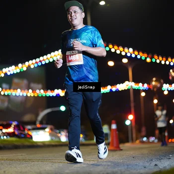 Runner Photo 4435566
