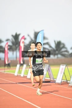 Runner Photo 4435590