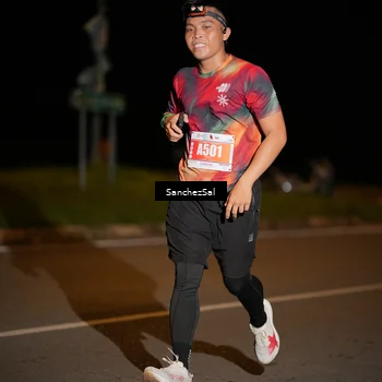Runner Photo 4435630