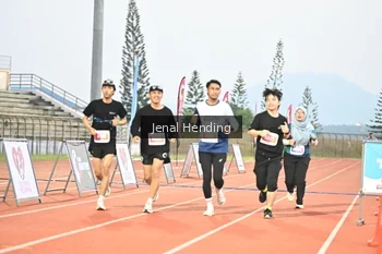 Runner Photo 4435634