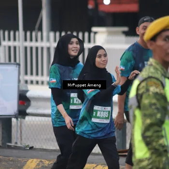 Runner Photo 4435643