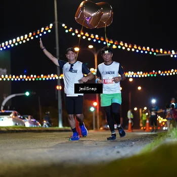 Runner Photo 4435656
