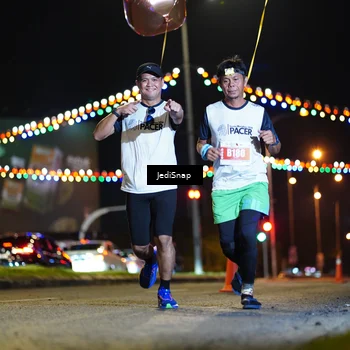 Runner Photo 4435682