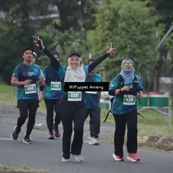 Runner Photo 4435723