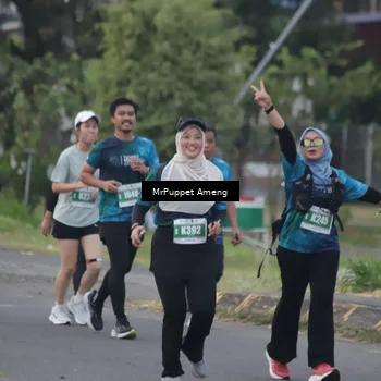 Runner Photo 4435743