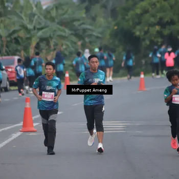 Runner Photo 4435819