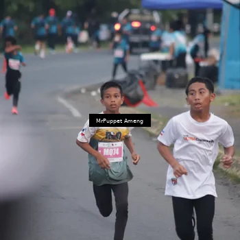 Runner Photo 4435821