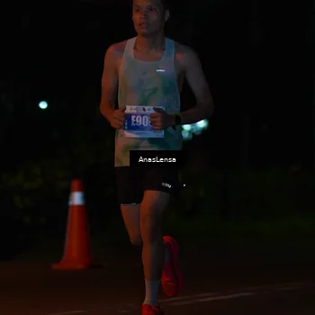 Runner Photo 4435878