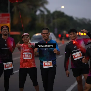 Runner Photo 4435913