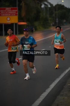 Runner Photo 4435963