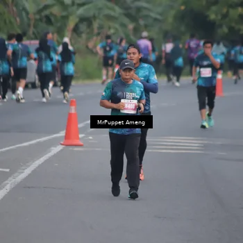 Runner Photo 4435971