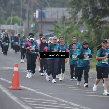 Runner Photo 4435973