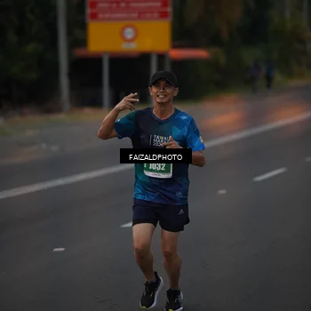 Runner Photo 4435987