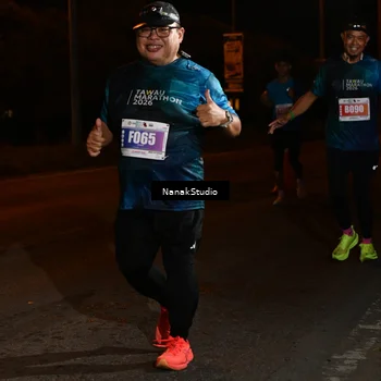 Runner Photo 4435995