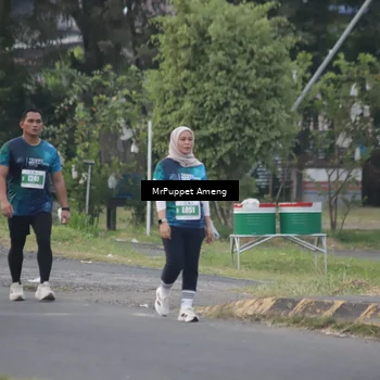 Runner Photo 4436021