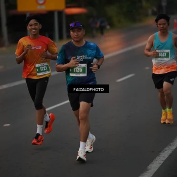 Runner Photo 4436042