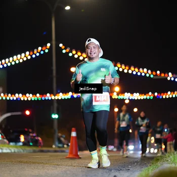 Runner Photo 4436062