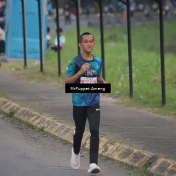 Runner Photo 4436071