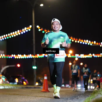 Runner Photo 4436094