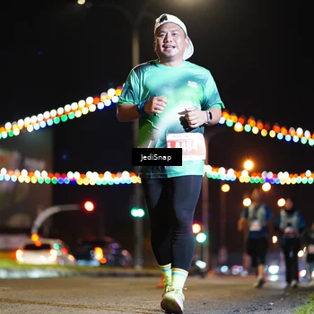 Runner Photo 4436104