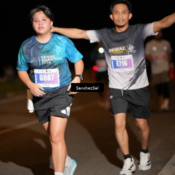Runner Photo 4436106