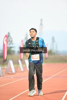Runner Photo 4436117