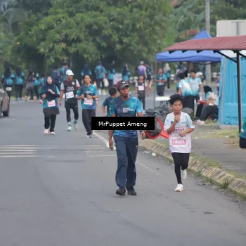 Runner Photo 4436119