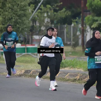 Runner Photo 4436124