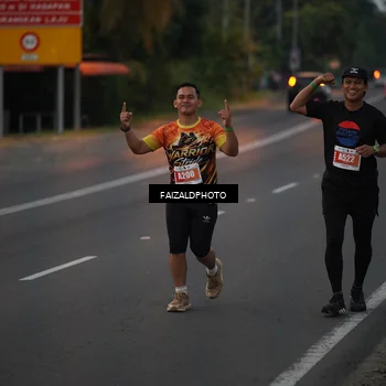 Runner Photo 4436204