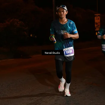 Runner Photo 4436225