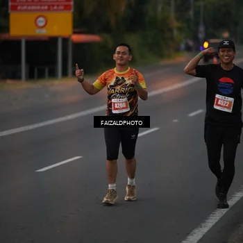 Runner Photo 4436251