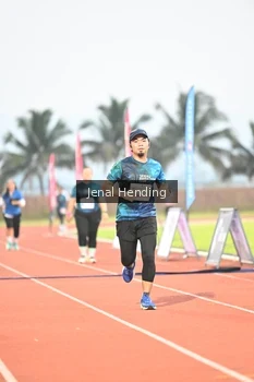 Runner Photo 4436339