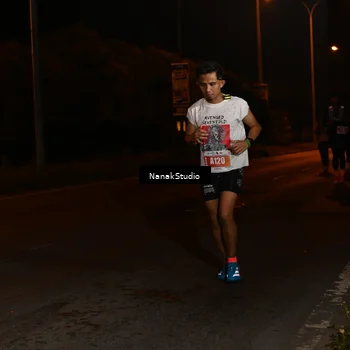 Runner Photo 4436385